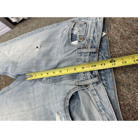 Levi’s Premium 501 S straigh Jean in Light Wash Size 26 Rip & Distress raw hem - Picture 8 of 14